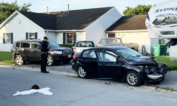 Woman charged with DWI after crashing into three parked vehicles in ...
